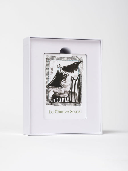 product image - demonstration of boxed set contents