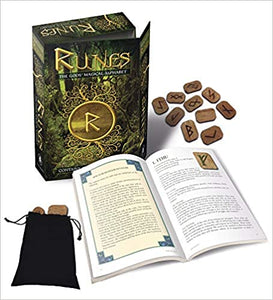 Runes Kit : The Gods' Magical Alphabet by Lo Scarabeo